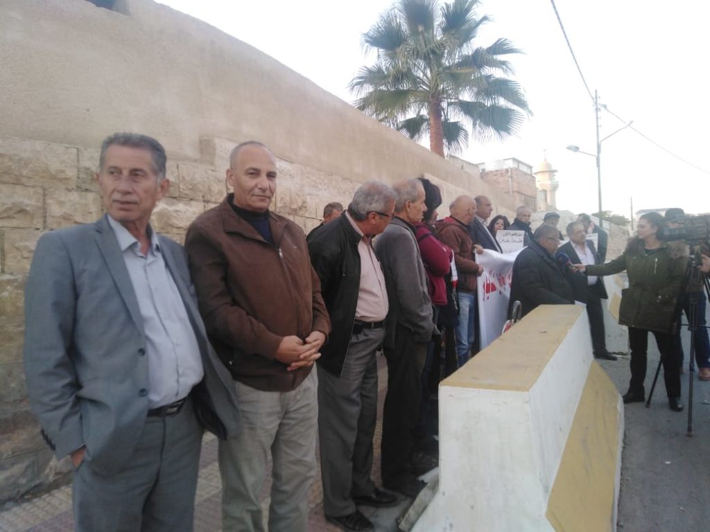 بالصور/ وقفة تضامنية أمام مقر الأمم المتحدة في عمان بمناسبة اليوم العالمي للتضامن مع الشعب الفلسطيني 2 w1